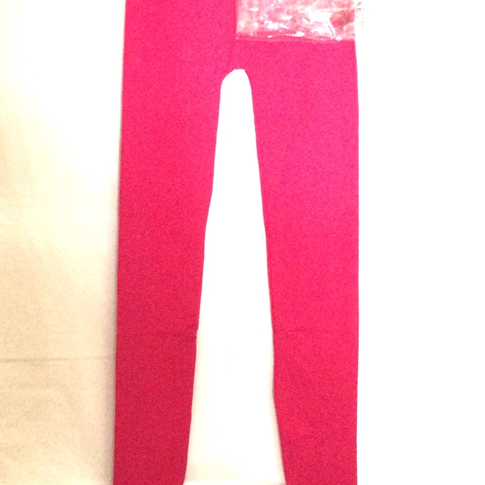 Womens yelete Bright Pink Leggings.